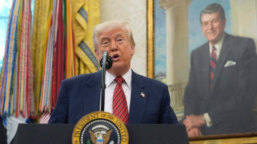 Trump_1020